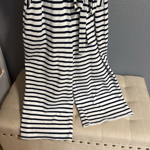 24 HR SALE ONLY NWOT Chevron Stripe Romper - Picture 4 of 5